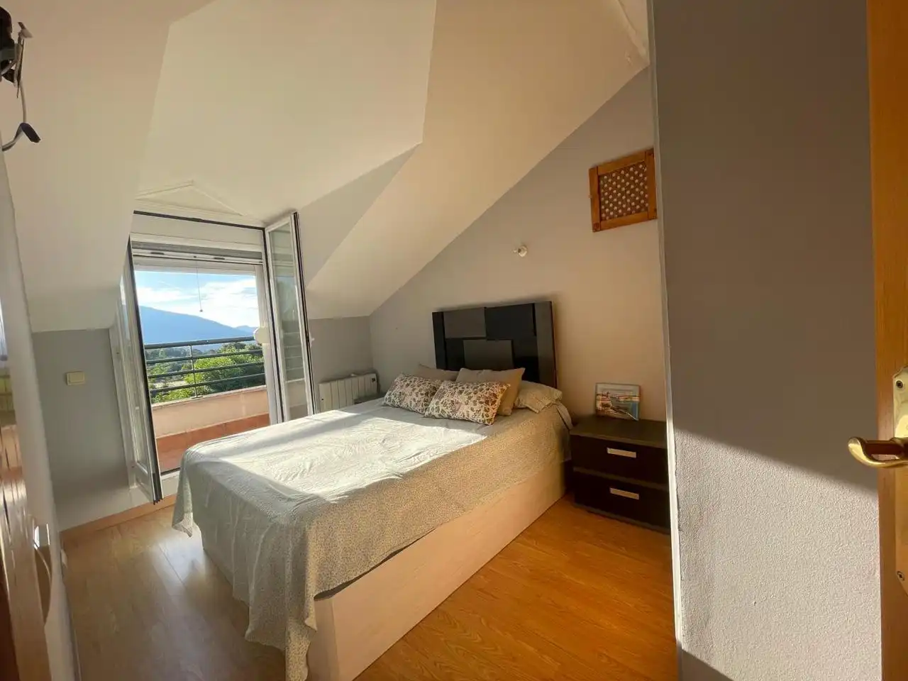 Dormitori de Dúplex en venda en Piedralaves amb Terrassa, Moblat i Piscina comunitària