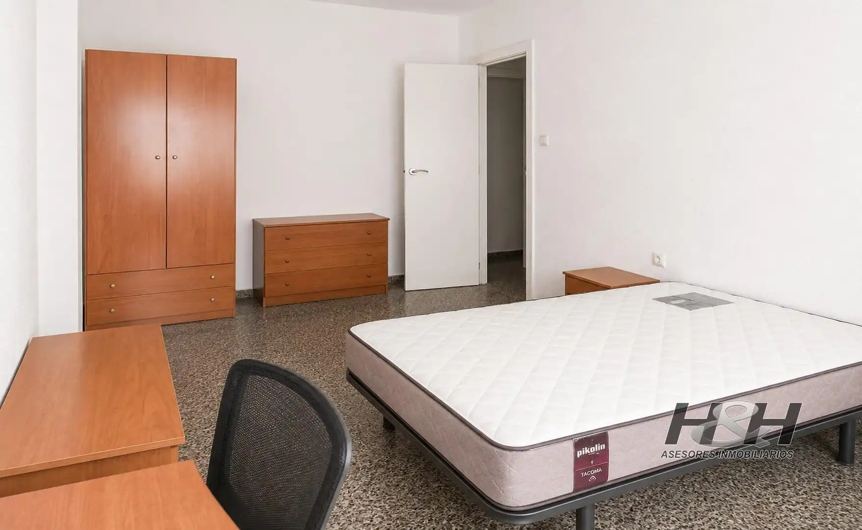Habitación de Piso en venta en Burjassot