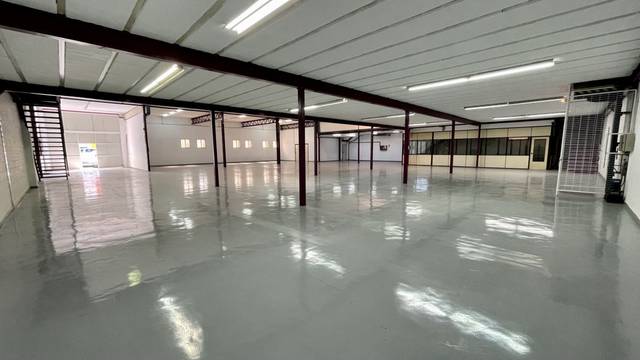 Nave industrial en Alquiler en Parque Atlántico- San Matías