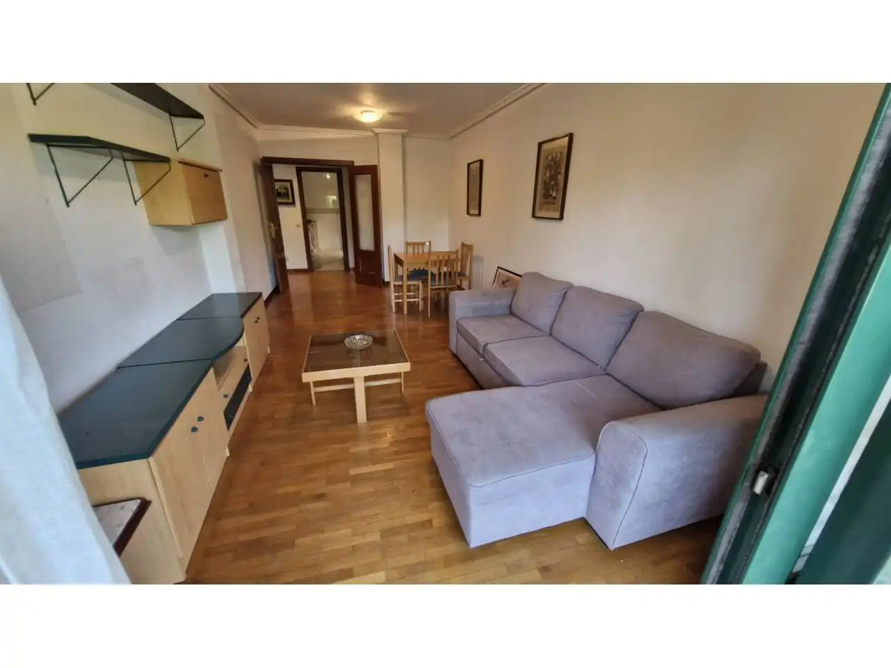 Sala d'estar de Pis en venda en  Logroño amb Calefacció, Parquet i Terrassa