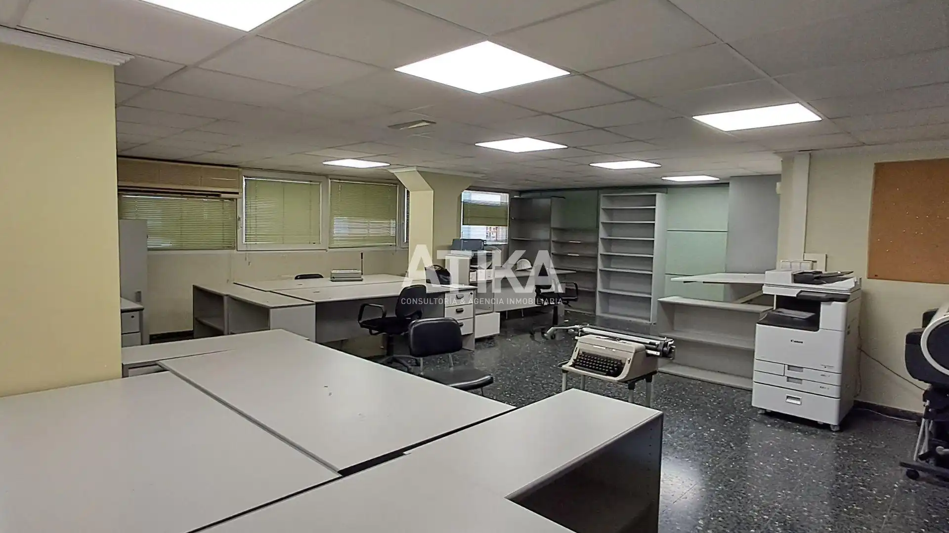 Oficina en venda a Sant Josep - Zona Hospital, imagen 3