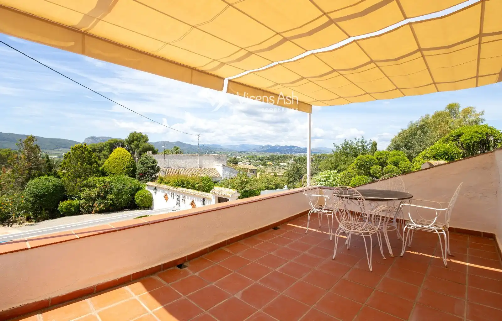 Terrace of Houses for sale in Jávea / Xàbia  with Storage room, Swimming Pool and Furnished