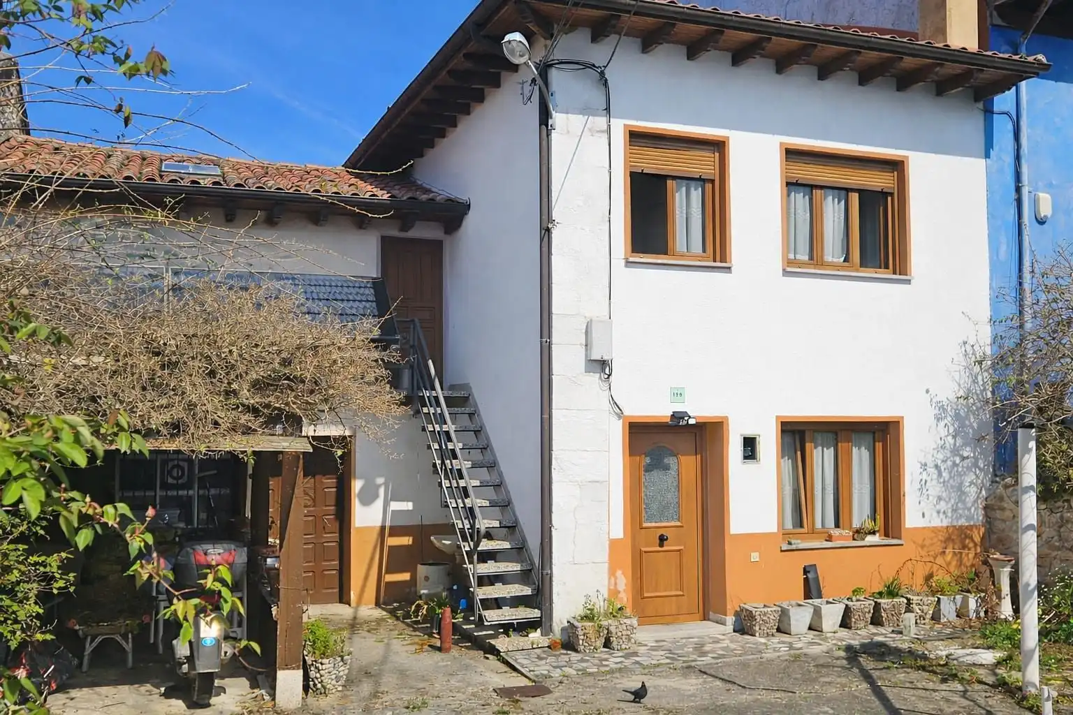 Casa amb jardí en venda a nueva, imagen 12