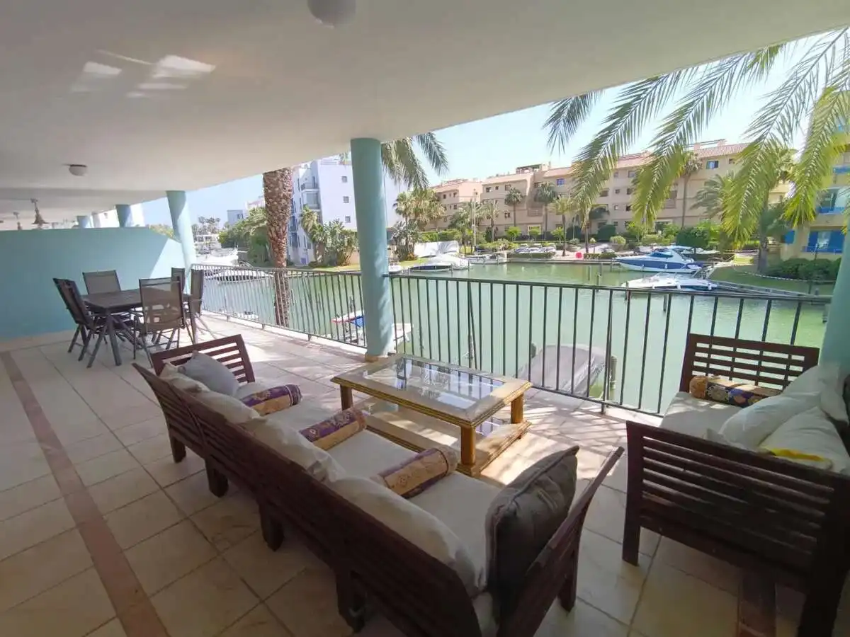 Appartamento in vendita a Puerto de Sotogrande - La Marina