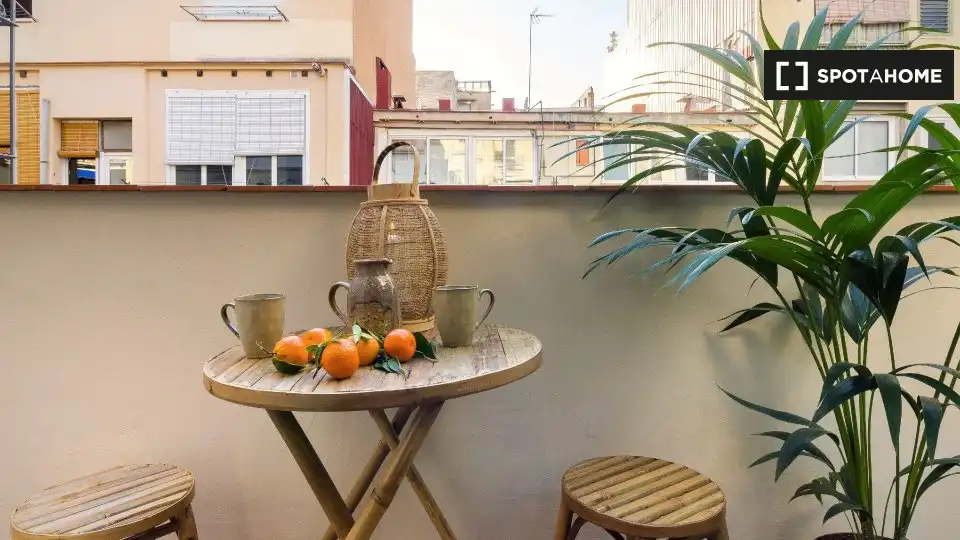 Terraza de Apartamento para compartir en Barcelona con Aire acondicionado, Calefacción y Terraza