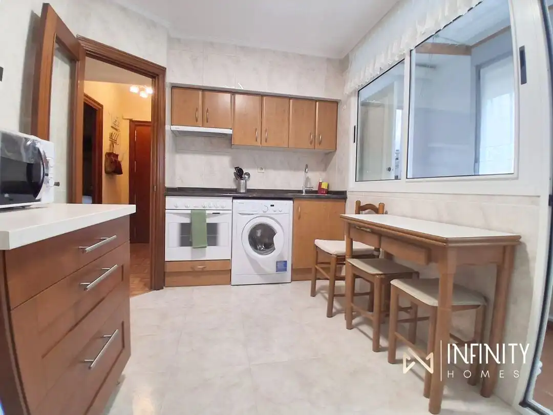 Cocina de Piso de alquiler en Bilbao  con Calefacción