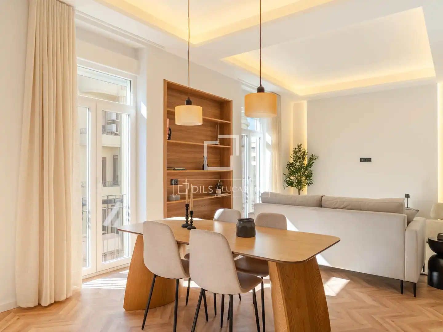 Dining room of Flat for sale in L'Eixample
