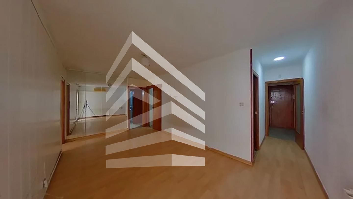 Flat for sale in Santa Coloma de Gramenet  with Heating, Parquet flooring and Balcony