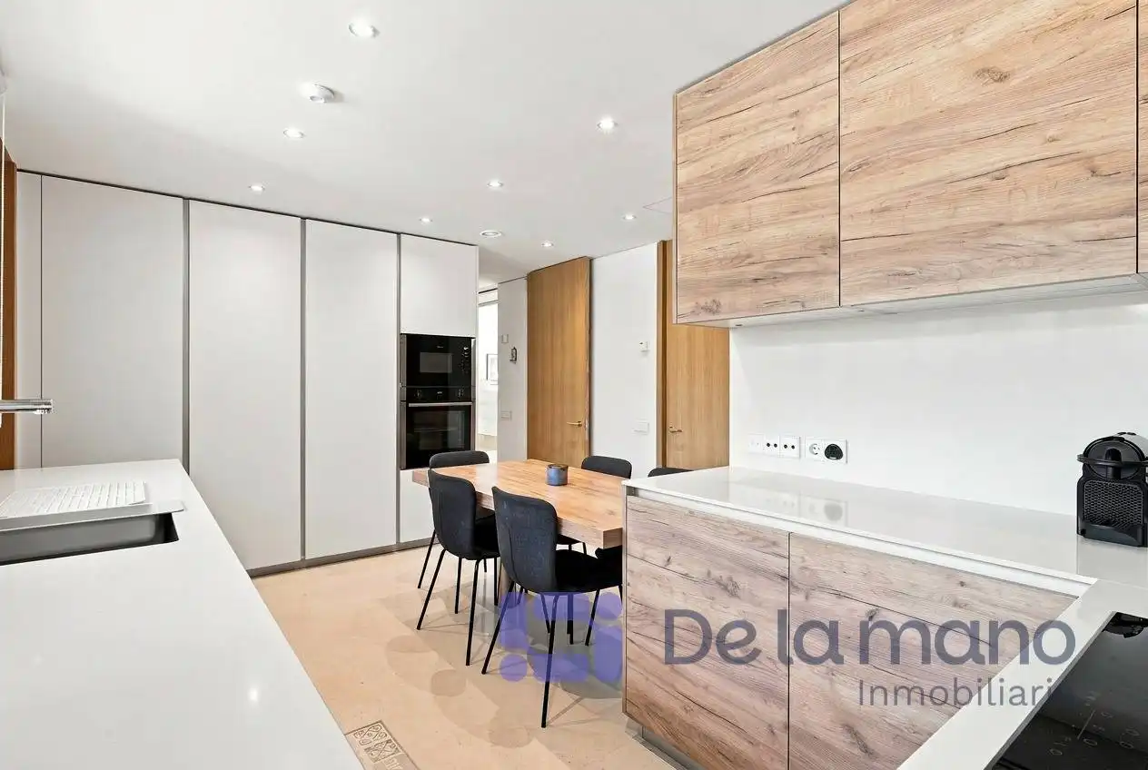 Kitchen of Houses for sale in Madrid  with Air Conditioner, Heating and Private garden