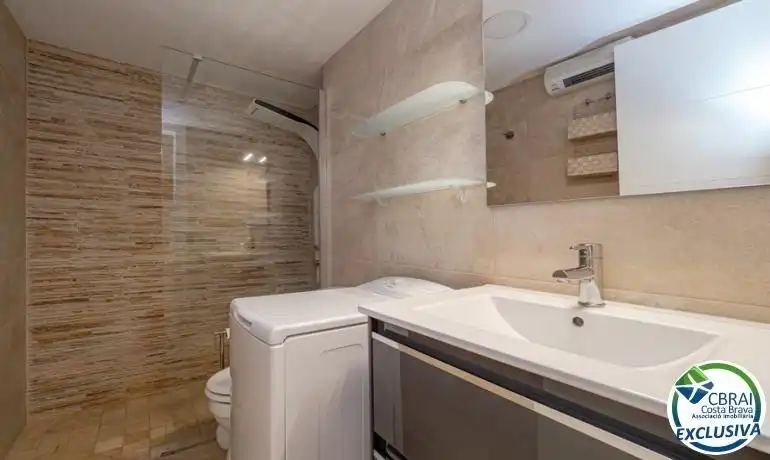 Apartament amb ascensor en venda a Sector DELTA MUGA 6, imagen 10