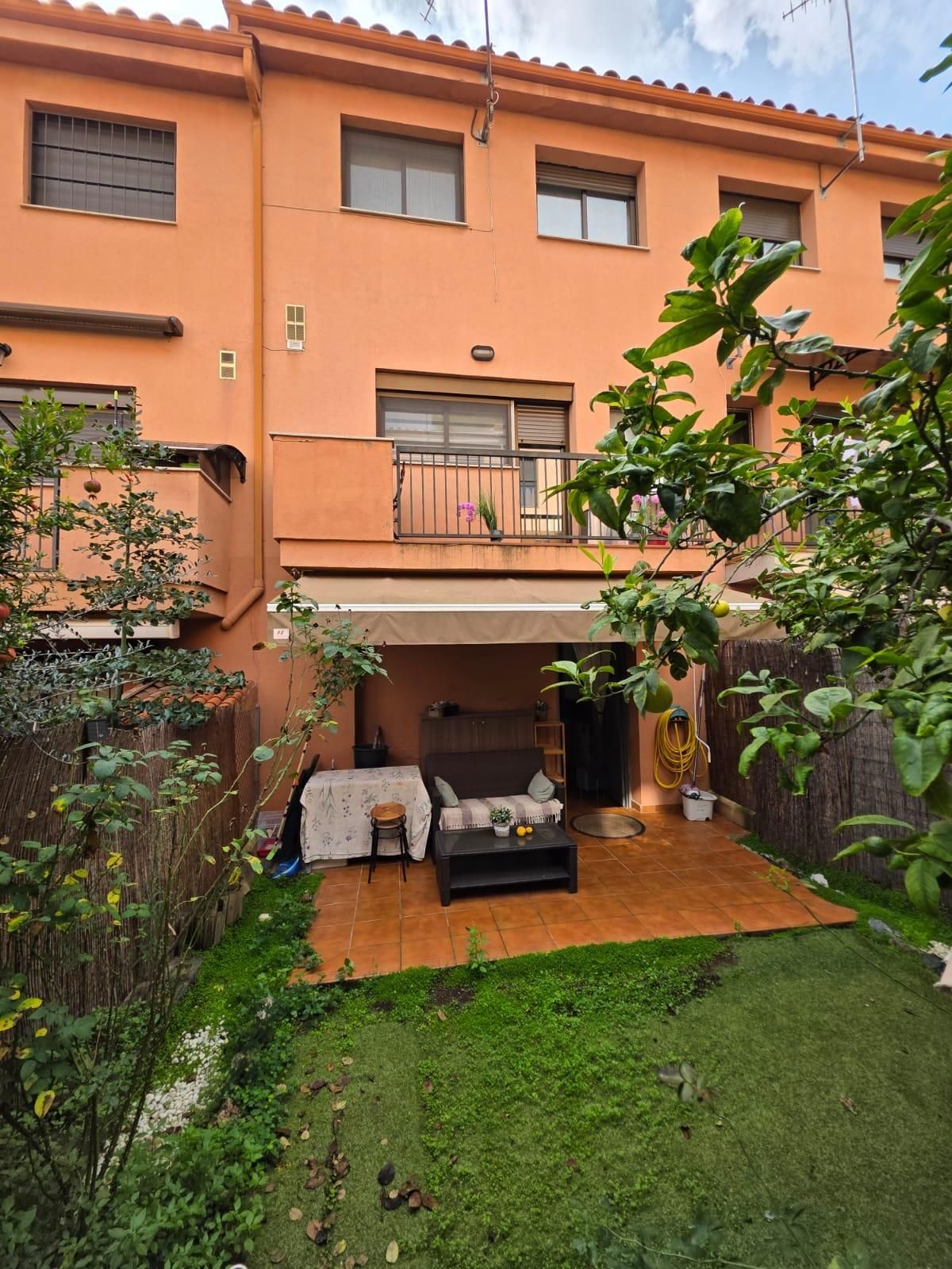 Garden of Single-family semi-detached for sale in El Bruc  with Heating, Private garden and Terrace
