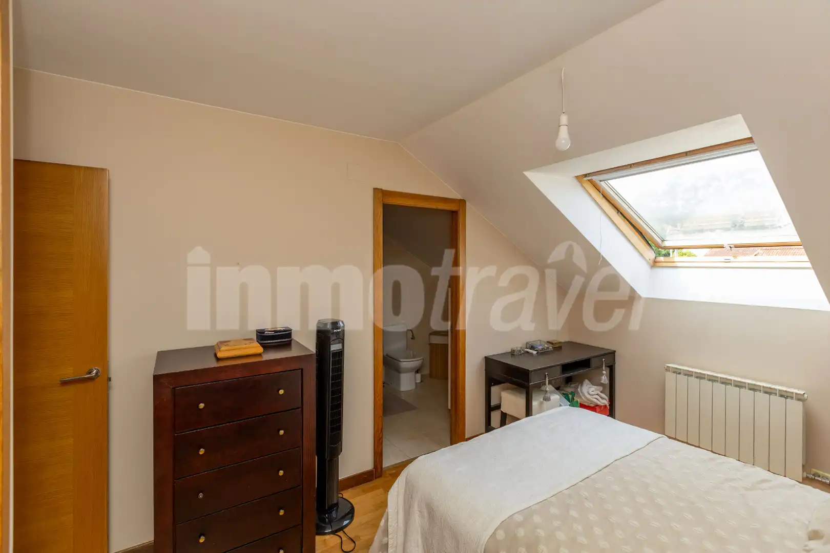 Habitación de Ático en venta en Poio con Calefacción, Parquet y Terraza