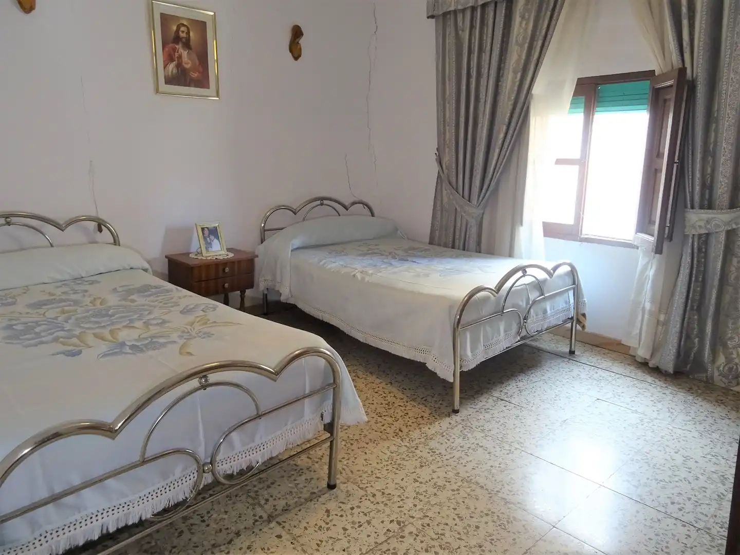 Bedroom of Detached homes for sale in Cádiar  with Terrace and Furnished