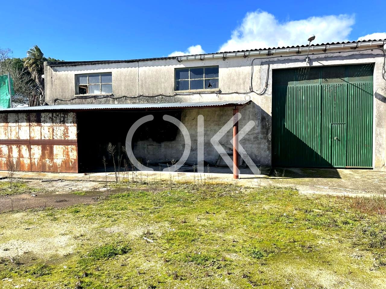 Exterior view of Industrial buildings for sale in Coria