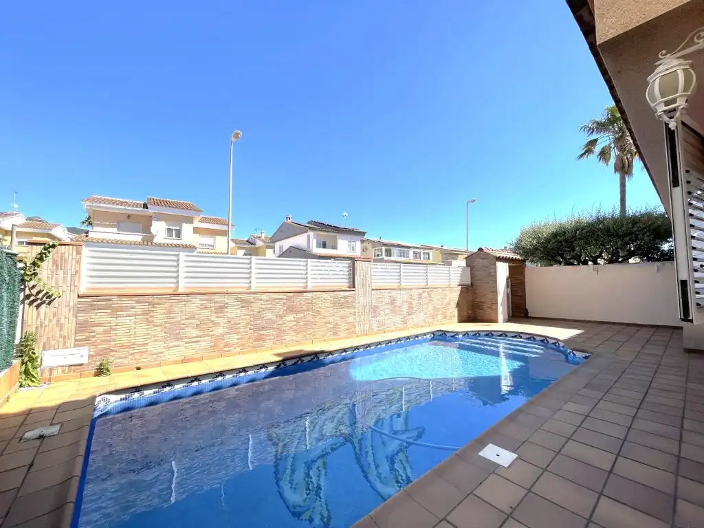 Haus oder Chalet zur Miete in Carrer Vicent Fuentes, Heliópolis