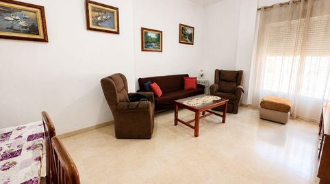 Foto 2 de Piso en venta en Calle de Isaac Peral, Arenal - La Pólvora, Dos Hermanas