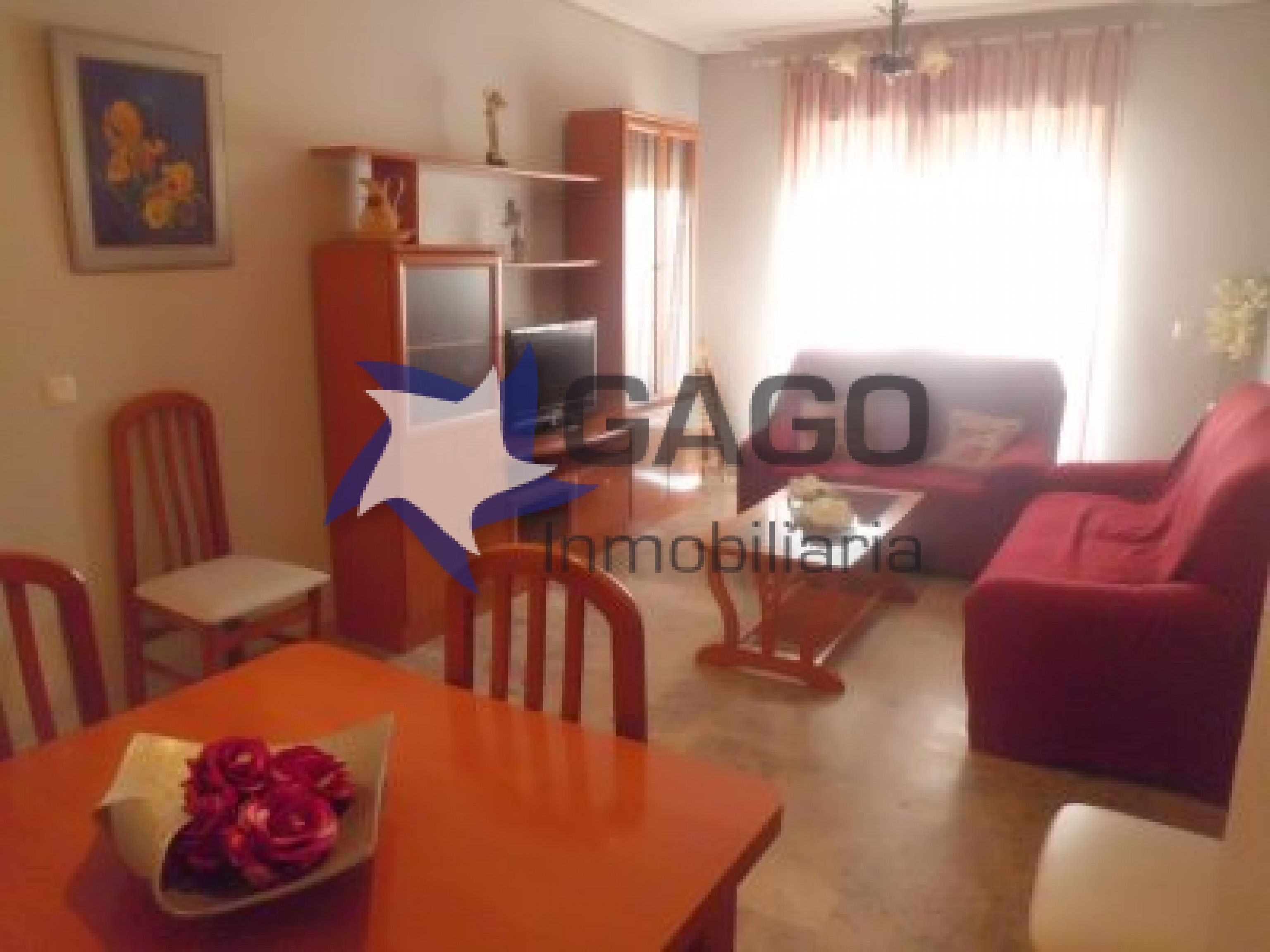 Flat to rent in Poniente-Norte - Miralbaida - Parque Azahara
