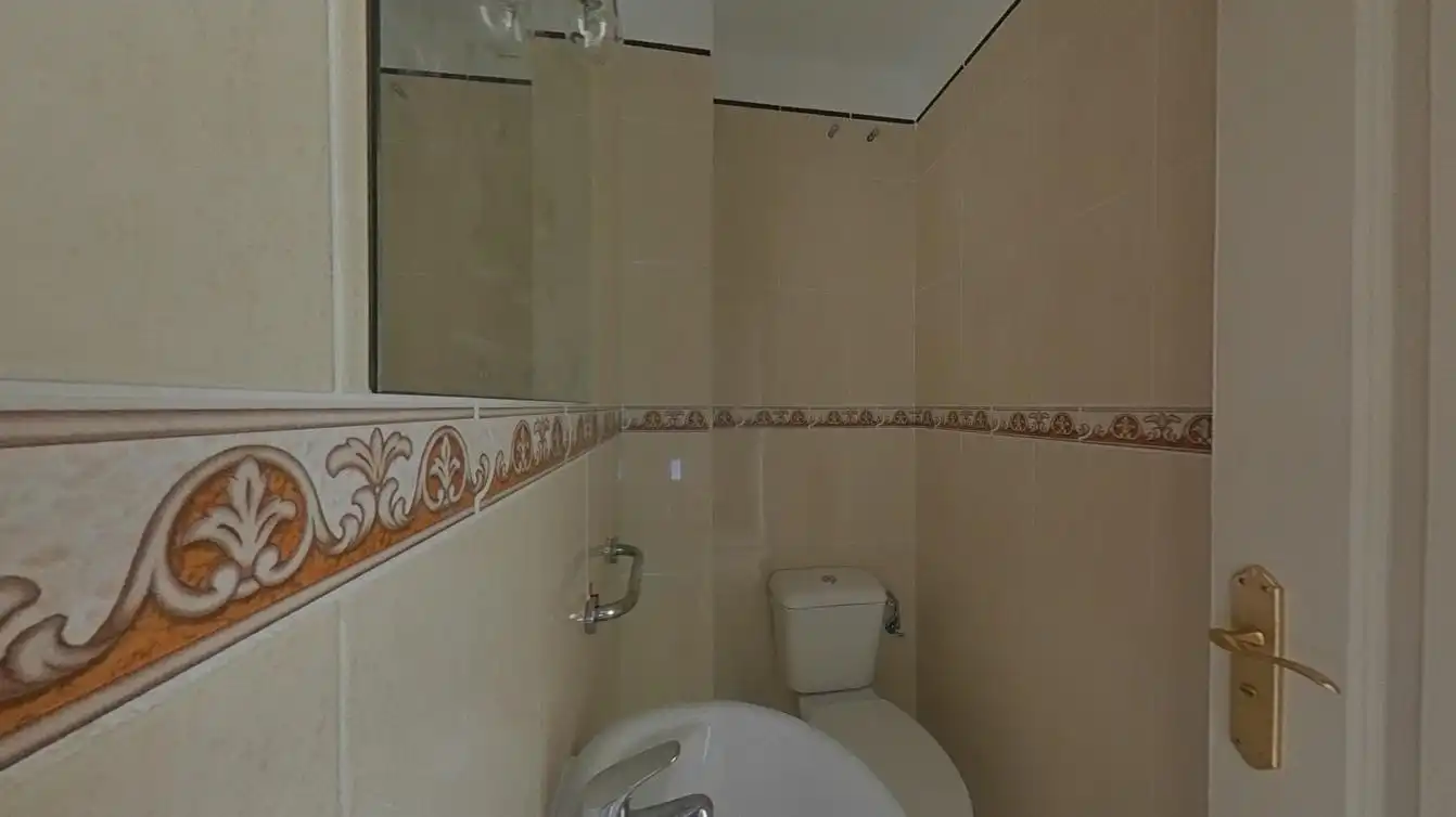 Baño de Piso en venta en Granadilla de Abona con Trastero