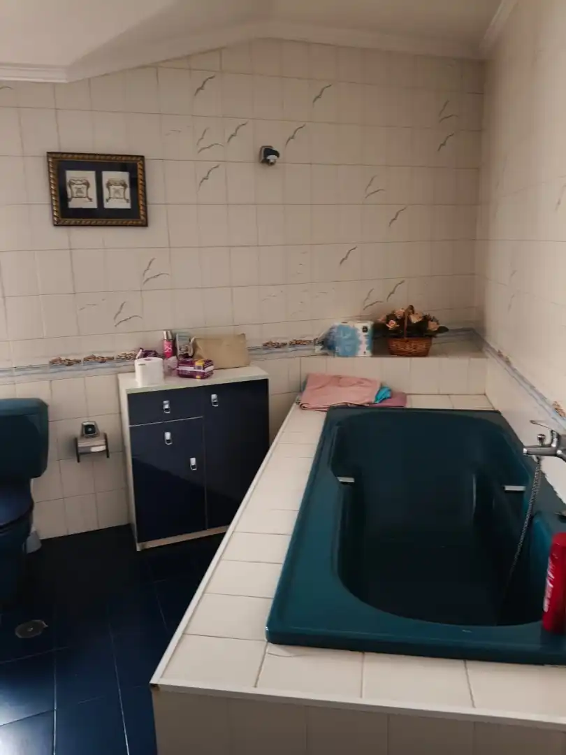Badezimmer von Wohnung zum Verkauf in Lugo mit Heizung, Terrasse und Möbliert
