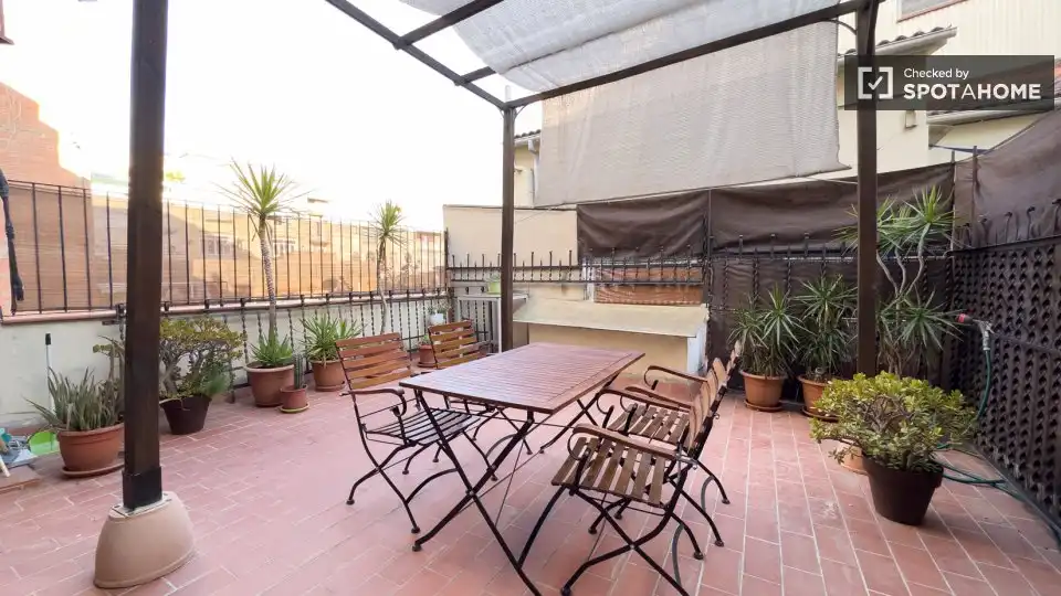 Terrasse von Wohnung zur Miete in Barcelona mit Klimaanlage, Heizung und Möbliert