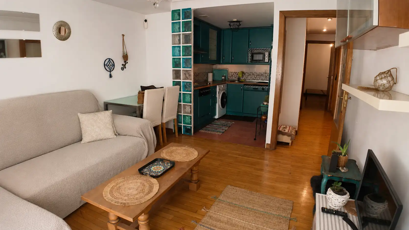 Sala de estar de Piso en venta en Soraluze / Plasencia de las Armas con Calefacción, Amueblado y Horno