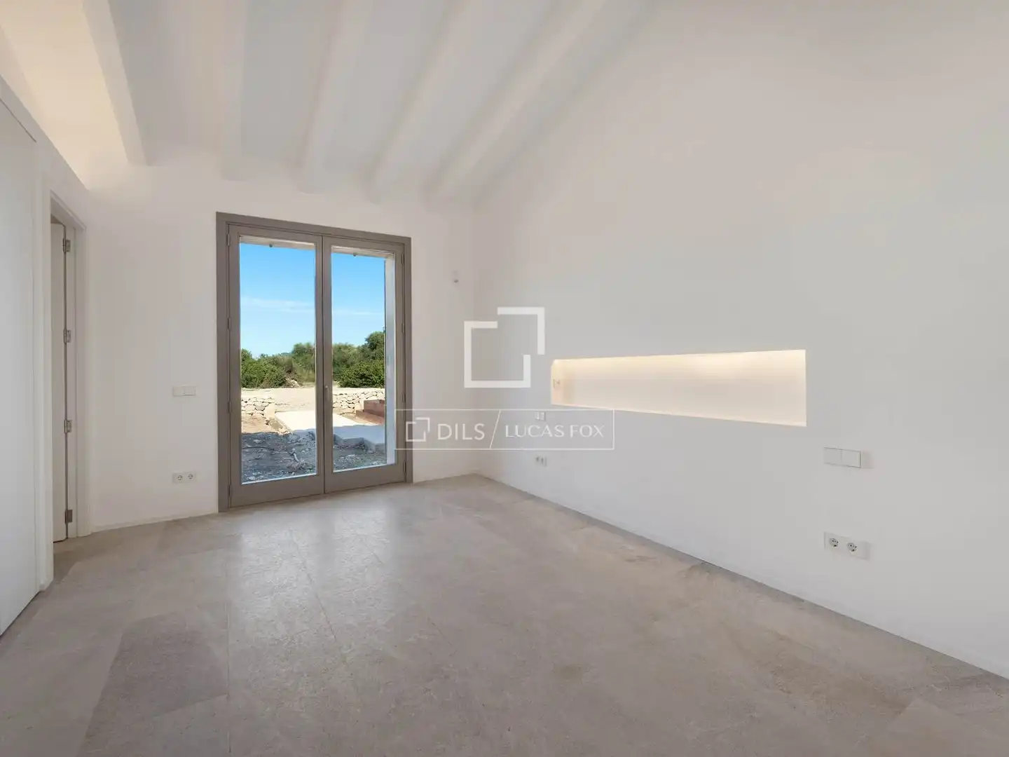 Country homes for sale in Capdepera  with Air Conditioner, Heating and Private garden