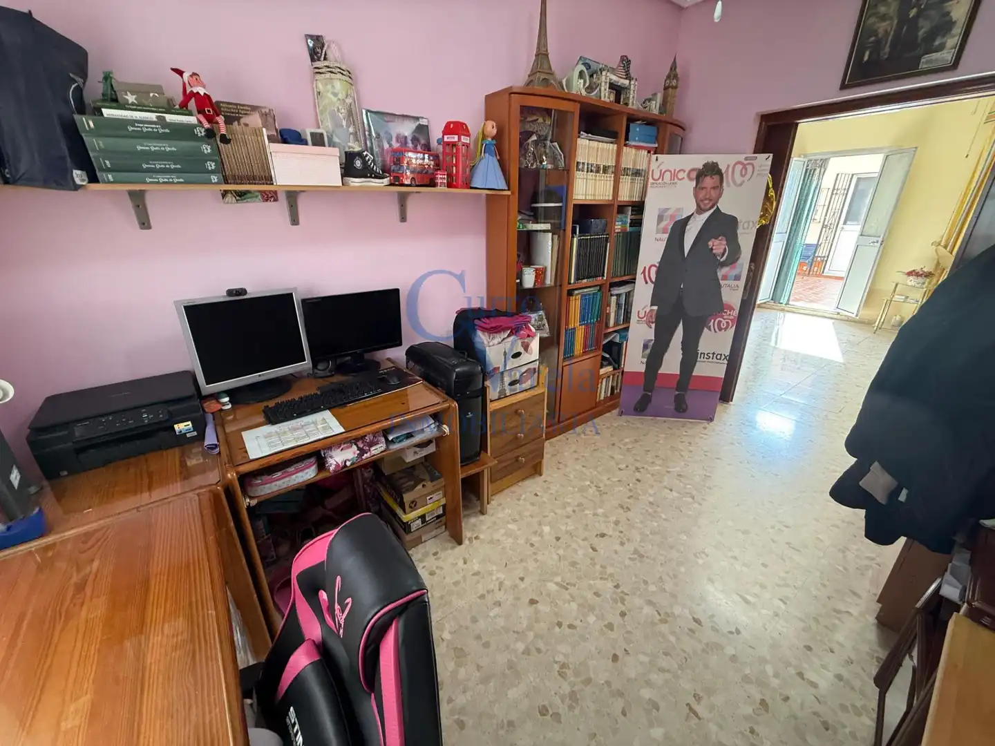 Sala d'estar de Casa o xalet en venda en Dos Hermanas amb Aire condicionat, Calefacció i Terrassa