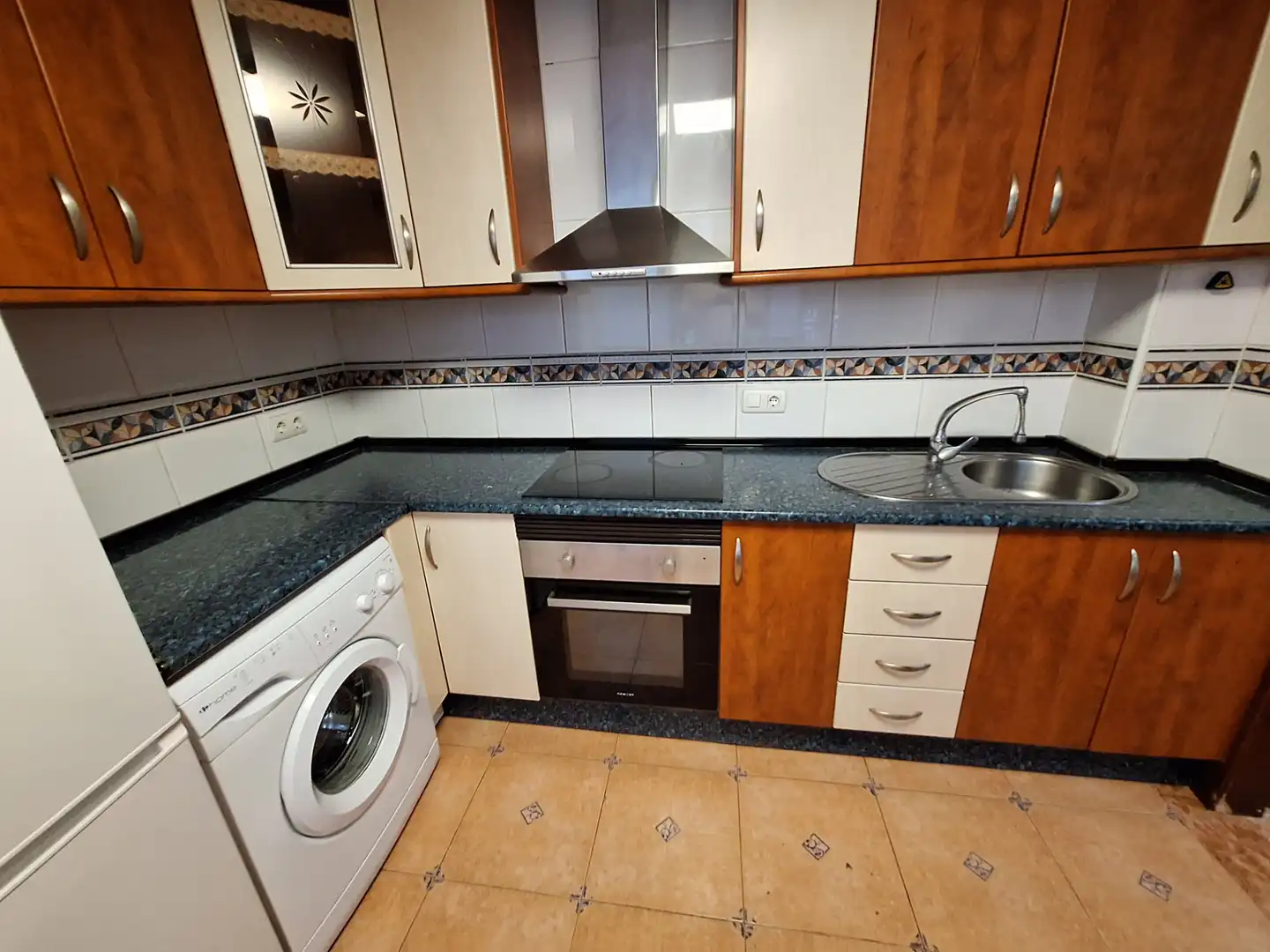 Kitchen of Flat for rent in Elche / Elx  with Balcony