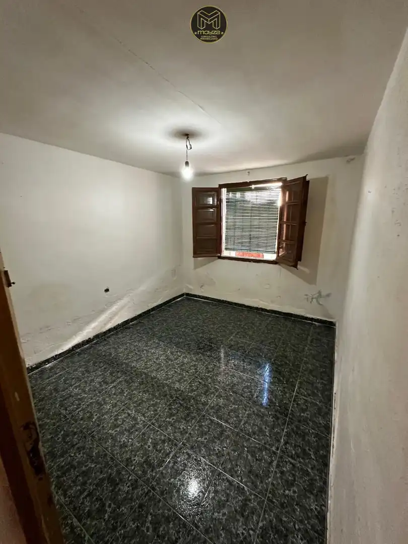 Flat for sale in  Jaén Capital