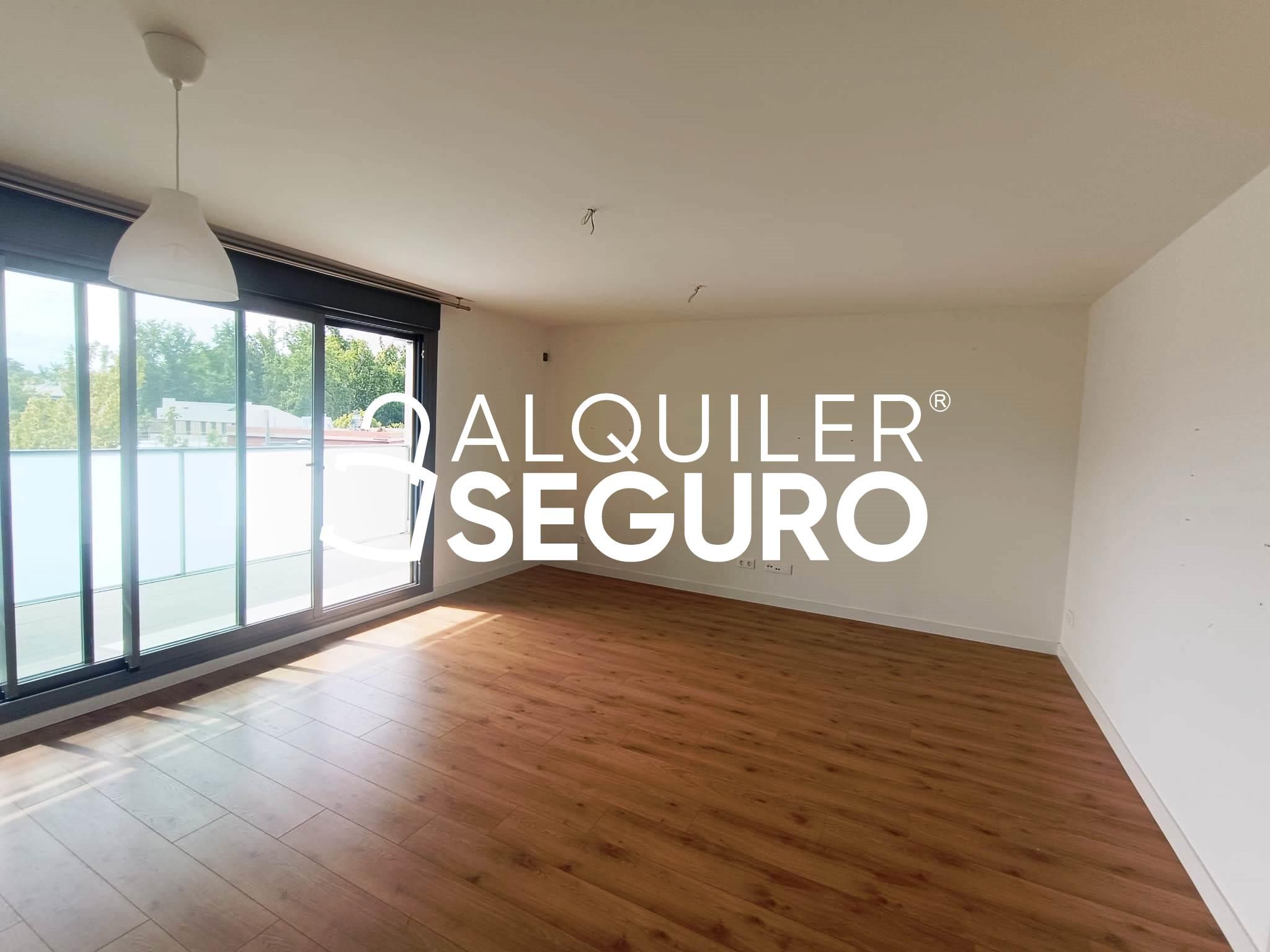 Dormitori de Pis de lloguer en Aranjuez amb Aire condicionat, Calefacció i Terrassa