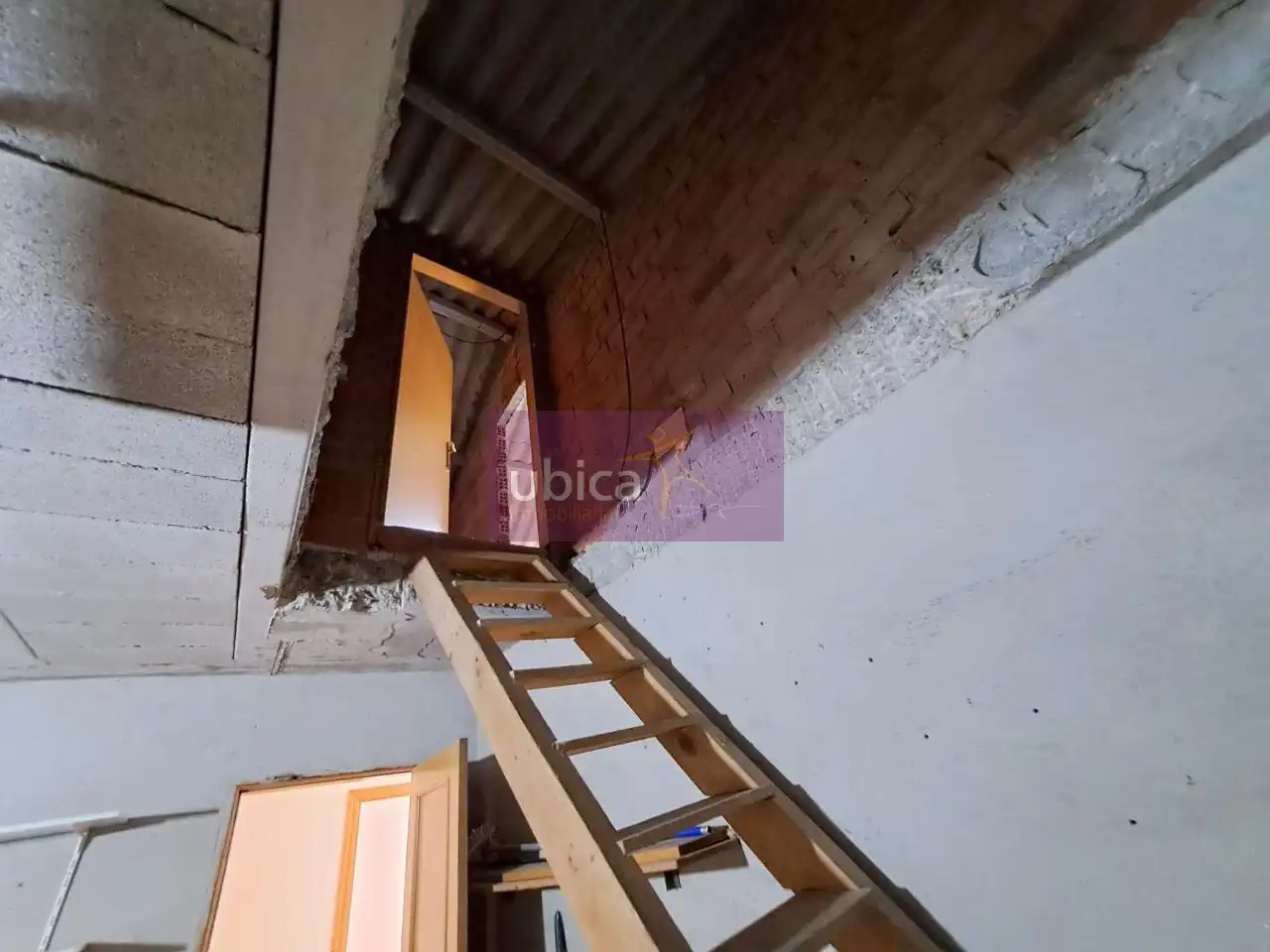 Haus oder Chalet zum Verkauf in Tui mit Heizung, Privatgarten und Terrasse