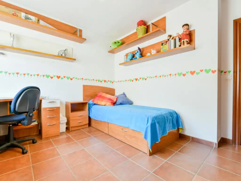 Dormitori de Casa adosada en venda en Málaga