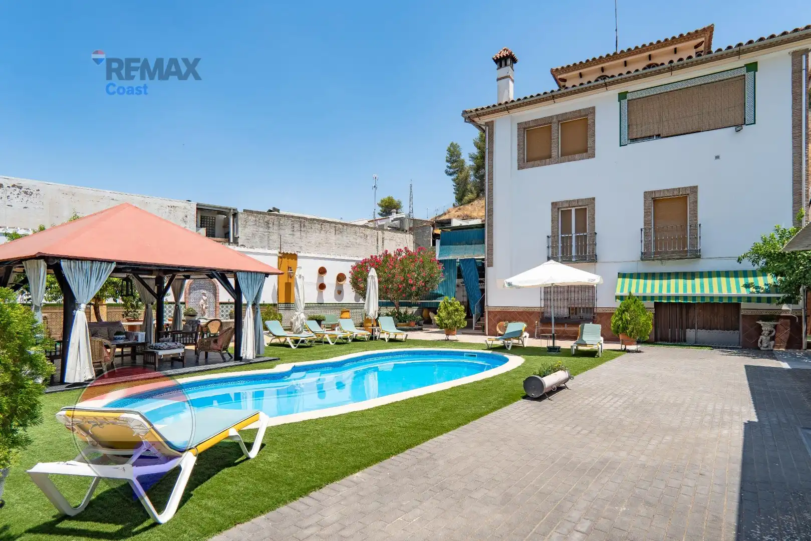 Exterior view of Houses for sale in Cuevas Bajas  with Heating, Private garden and Swimming Pool