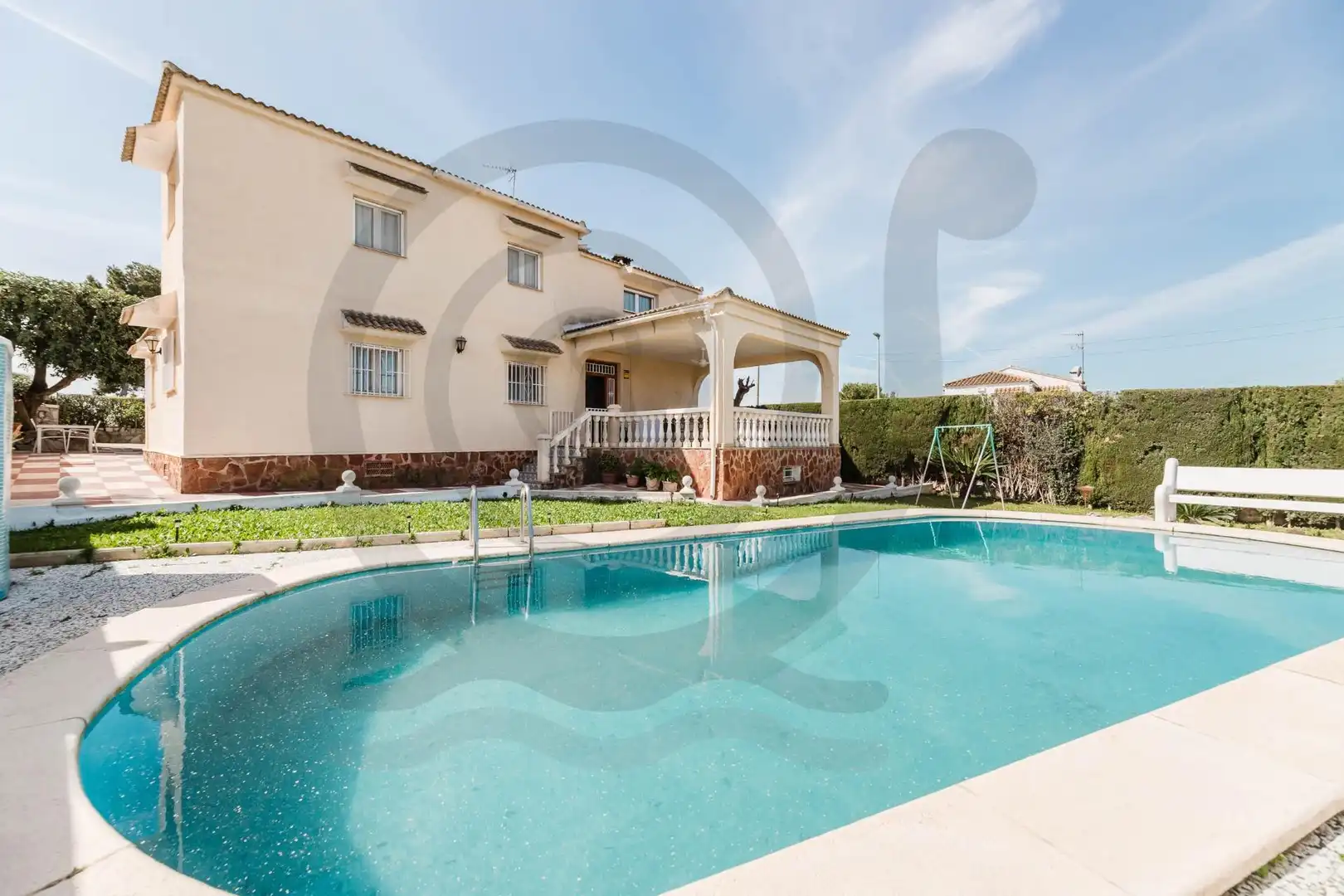 Piscina de Casa o chalet en venta en La Pobla de Vallbona con Aire acondicionado, Calefacción y Jardín privado