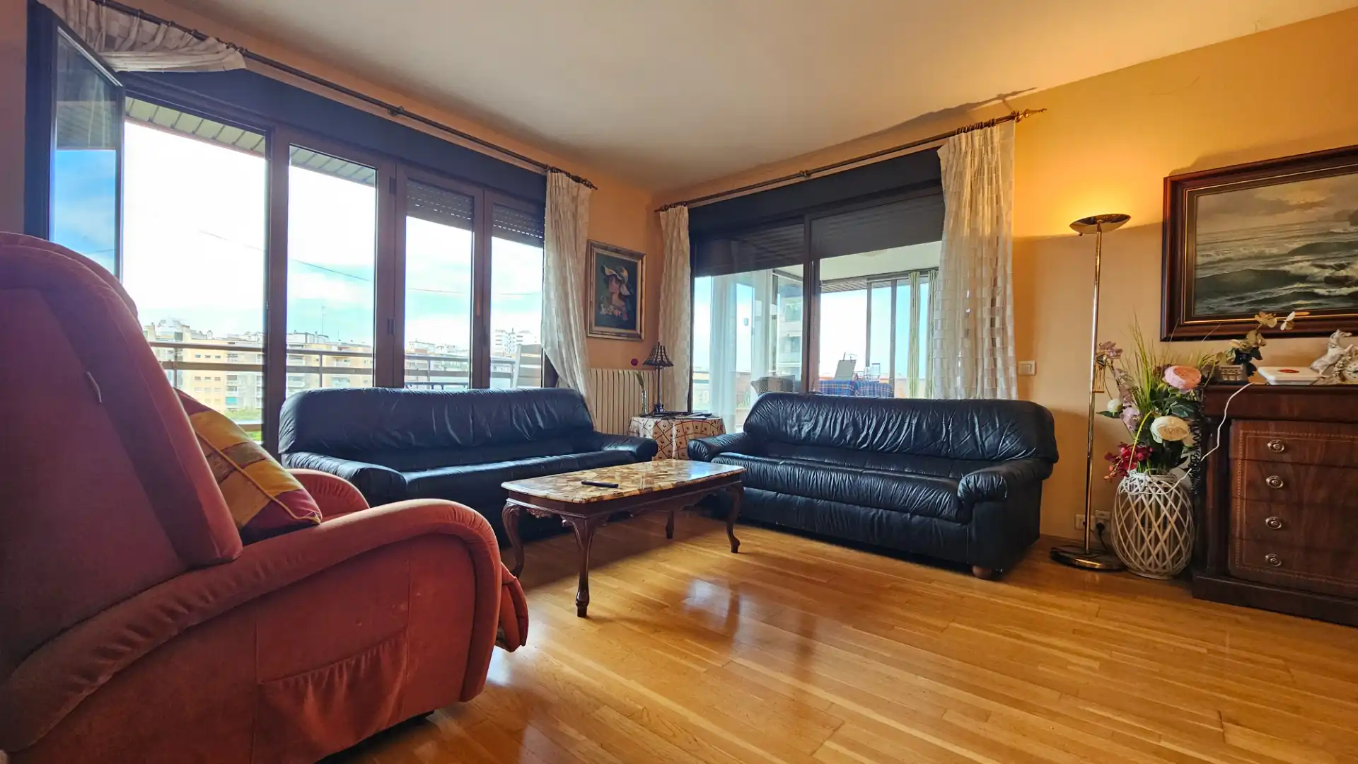 Sala de estar de Piso en venta en Zaragoza con Aire acondicionado, Calefacción y Terraza