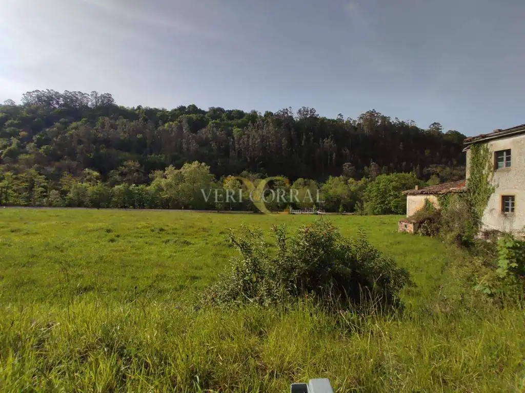 Terreno en venta en Infiesto, Piloña