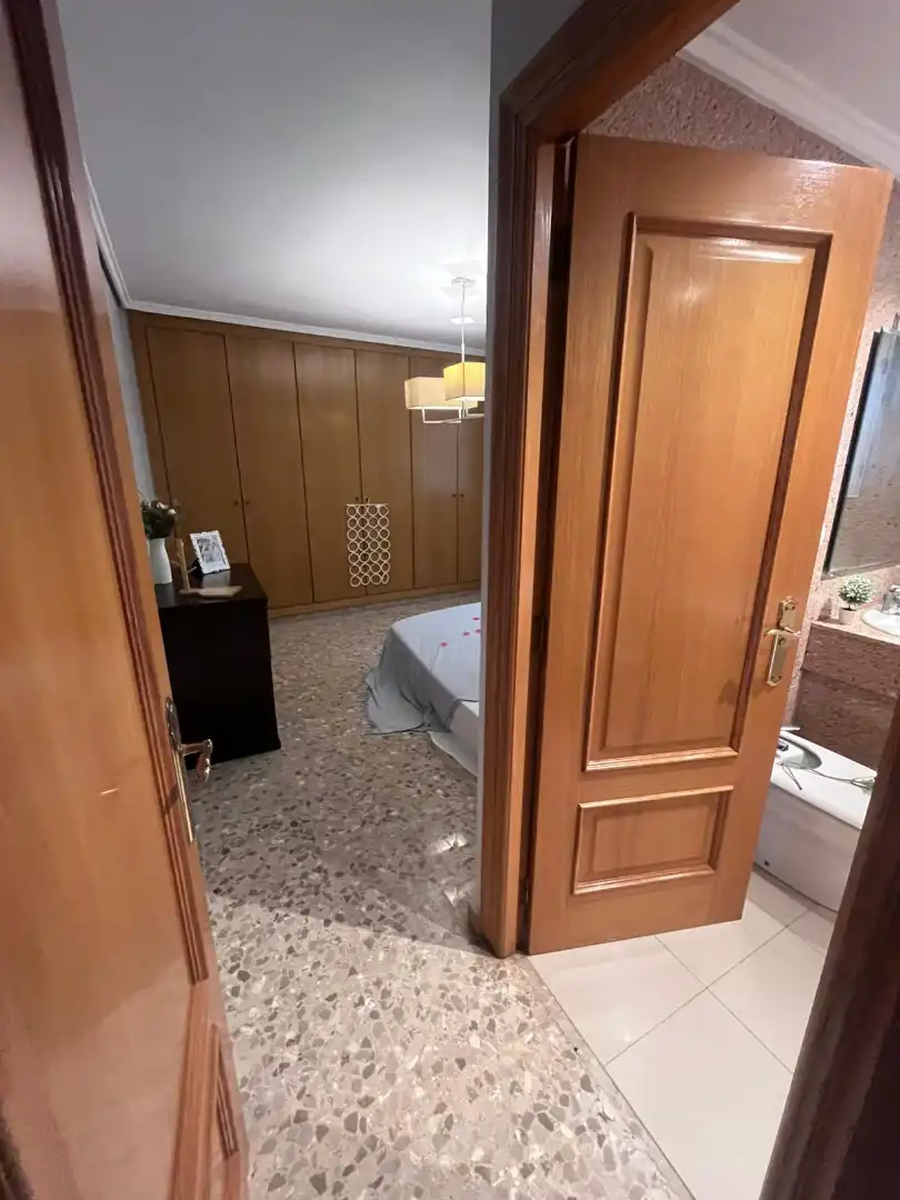 Habitación de Piso en venta en La Pobla de Farnals con Terraza, Horno y Balcón