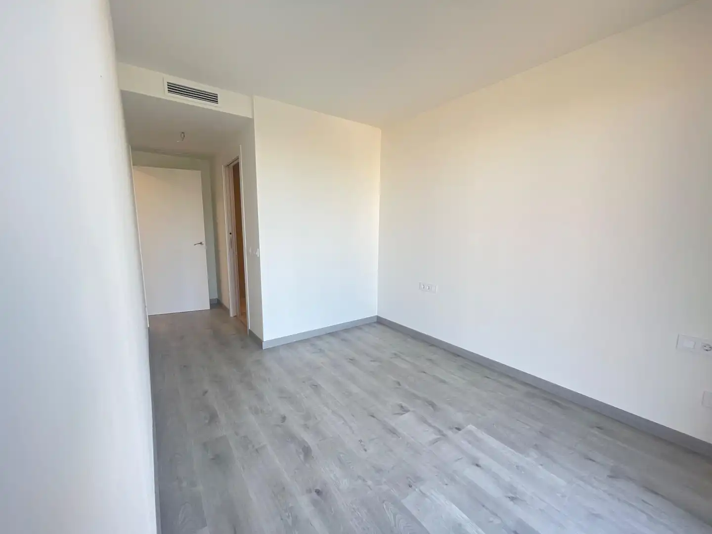 Appartamento con terrazza in vendita a CESAR MARTINELL I BRUNET, imagen 17