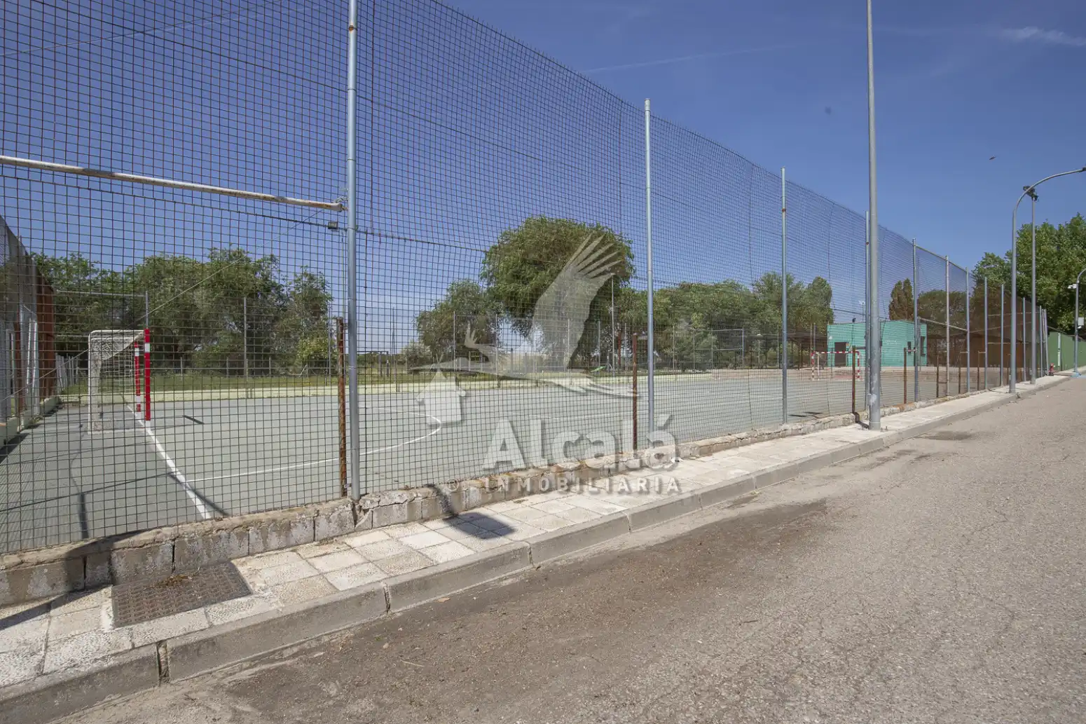 Parking de Oficina en venta en Villamiel de Toledo con Calefacción