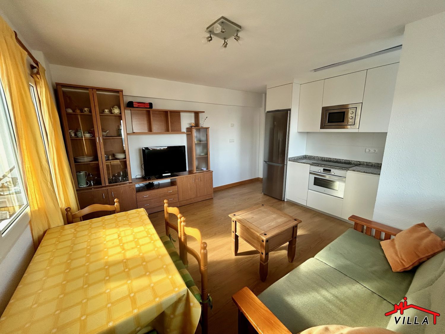 Cuina de Pis en venda en Laredo amb Calefacció i Terrassa