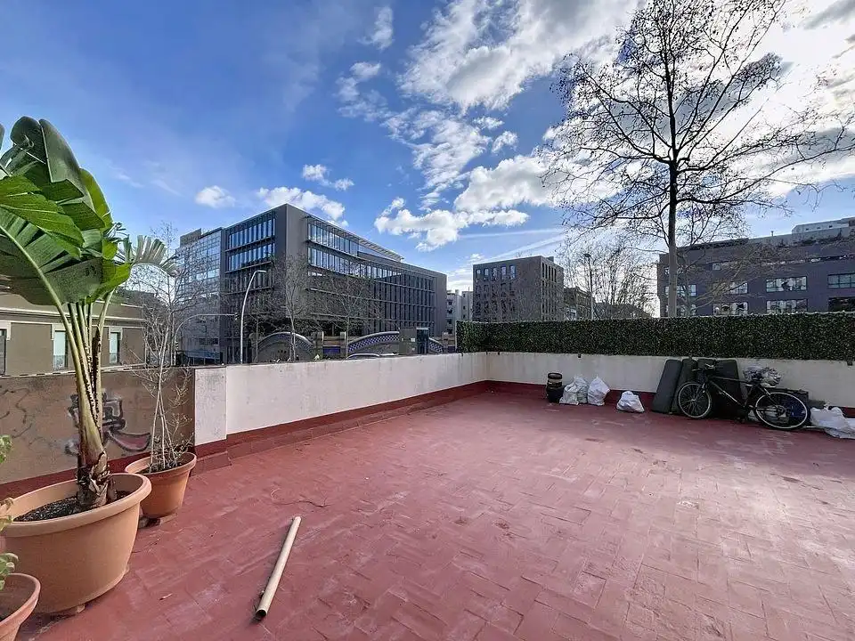 Terrasse von Geschaftsraum zum Verkauf in Barcelona mit Terrasse und Möbliert