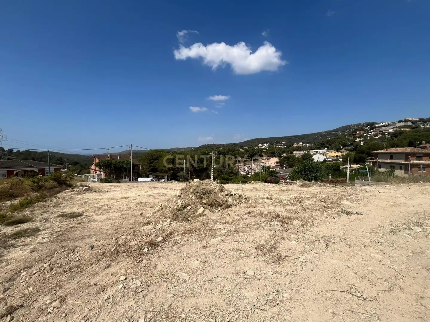 Land for sale in Canyelles