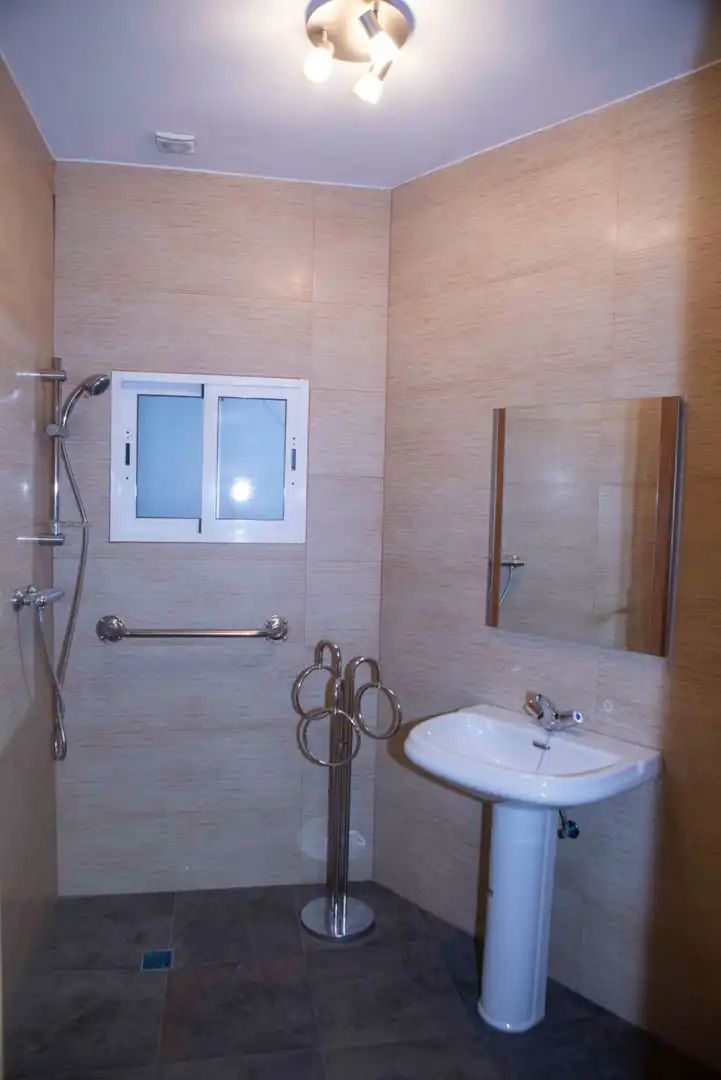 Casa a schiera con terrazza in vendita a hermanos pinzón, imagen 53