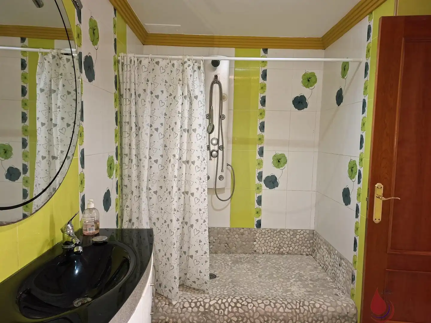 Bathroom of Attic for sale in El Vendrell  with Air Conditioner, Heating and Terrace