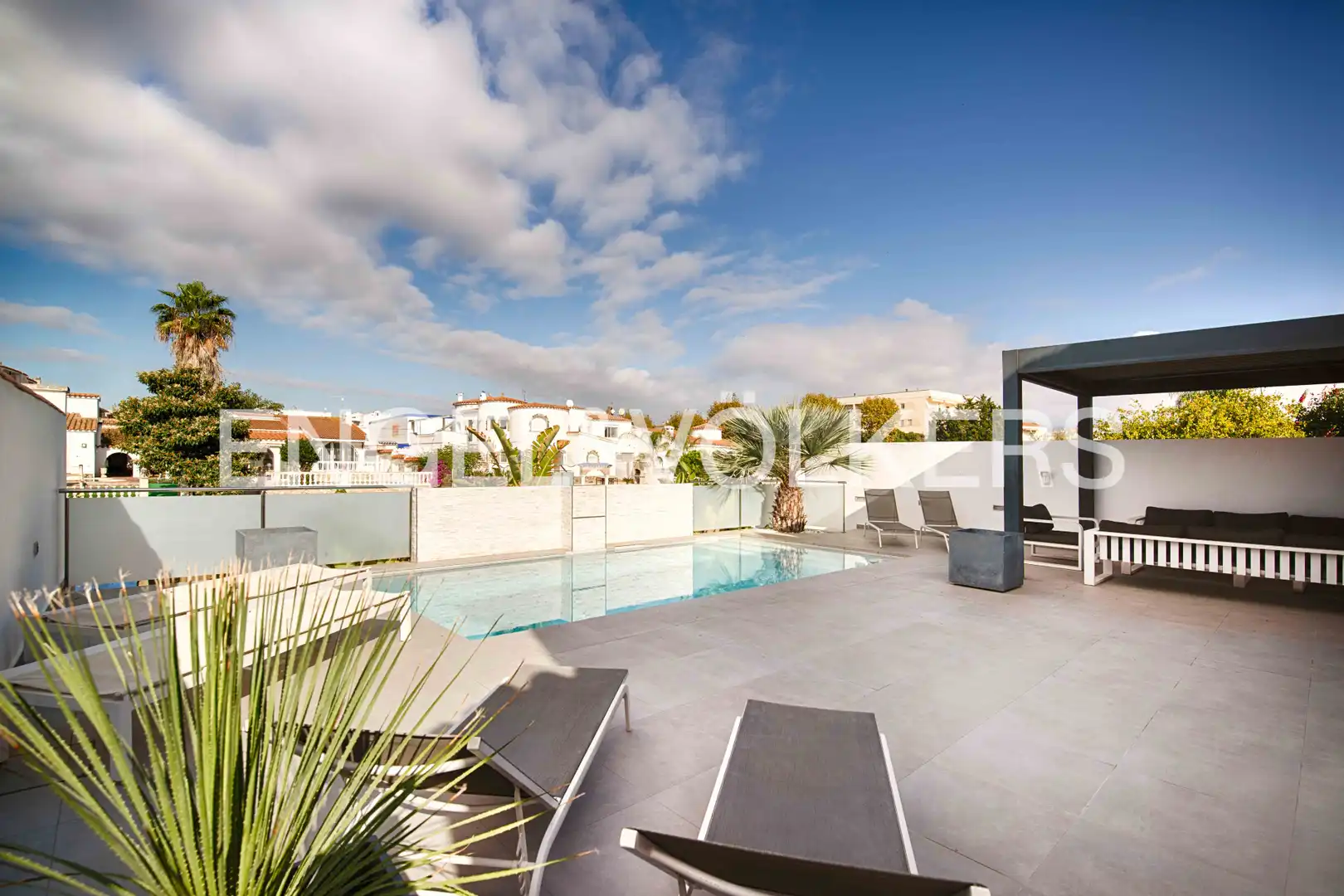 Villa con piscina in vendita a Carrer Francolí, imagen 6