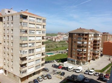 Appartamento con ascensore in affitto a Altamira