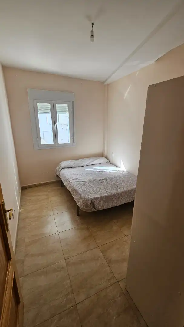Flat with balcony for sale in Calle Victoriano Revelo, imagen 6