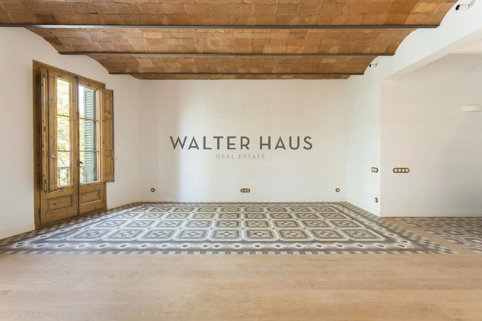 Flat for sale in  Barcelona Capital  with Air Conditioner, Heating and Parquet flooring