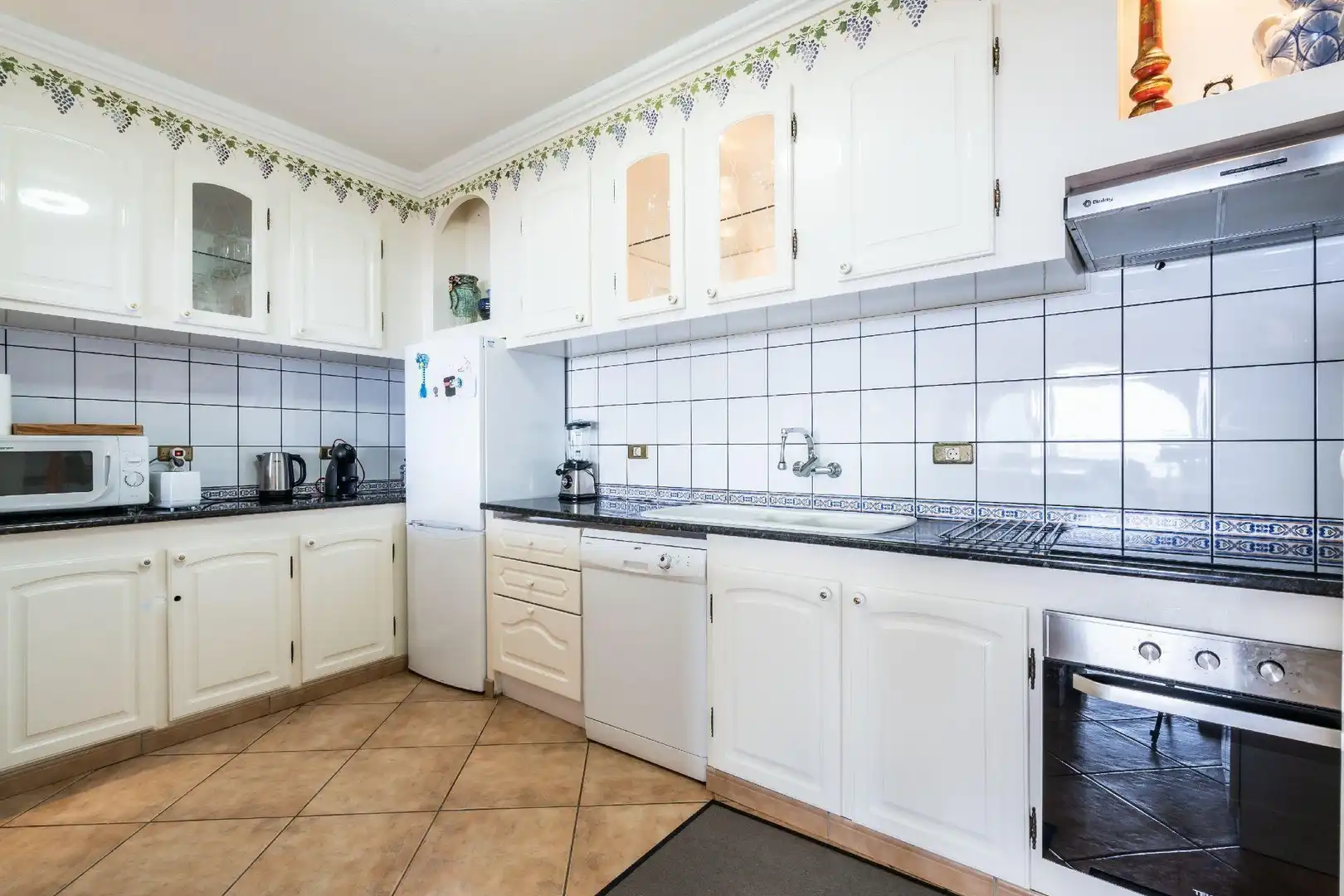 Apartamento con piscina en venta en Marazul - Ricasa, imagen 5
