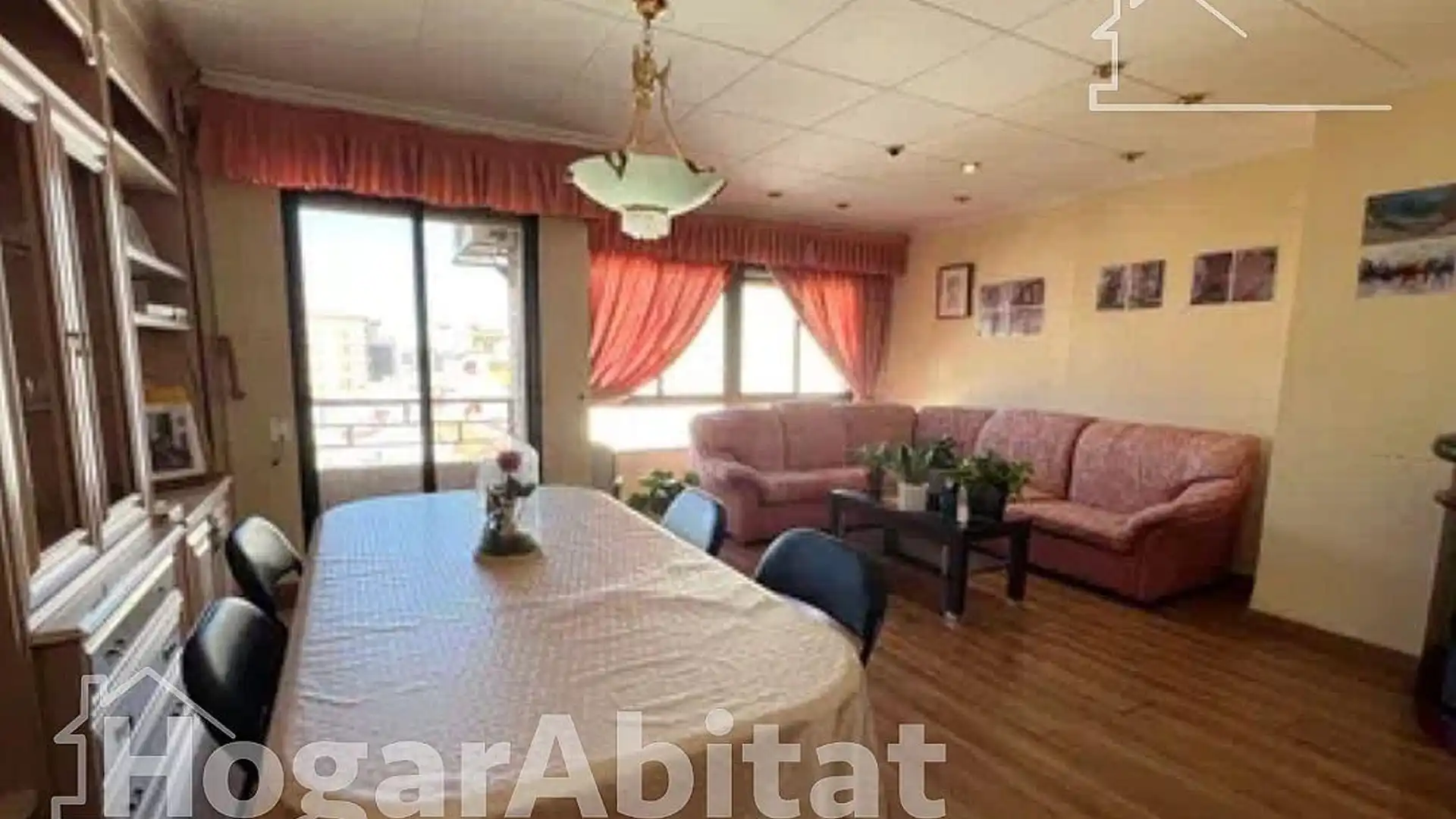 Sala d'estar de Pis en venda en Sueca amb Traster, Moblat i Balcó